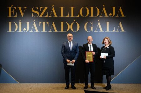 Ismét elnyerte az Év Szállodája címet az Elixír Medical Wellness Hotel