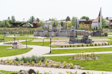 Parcul milenar – în miniatură este cel mai mare 