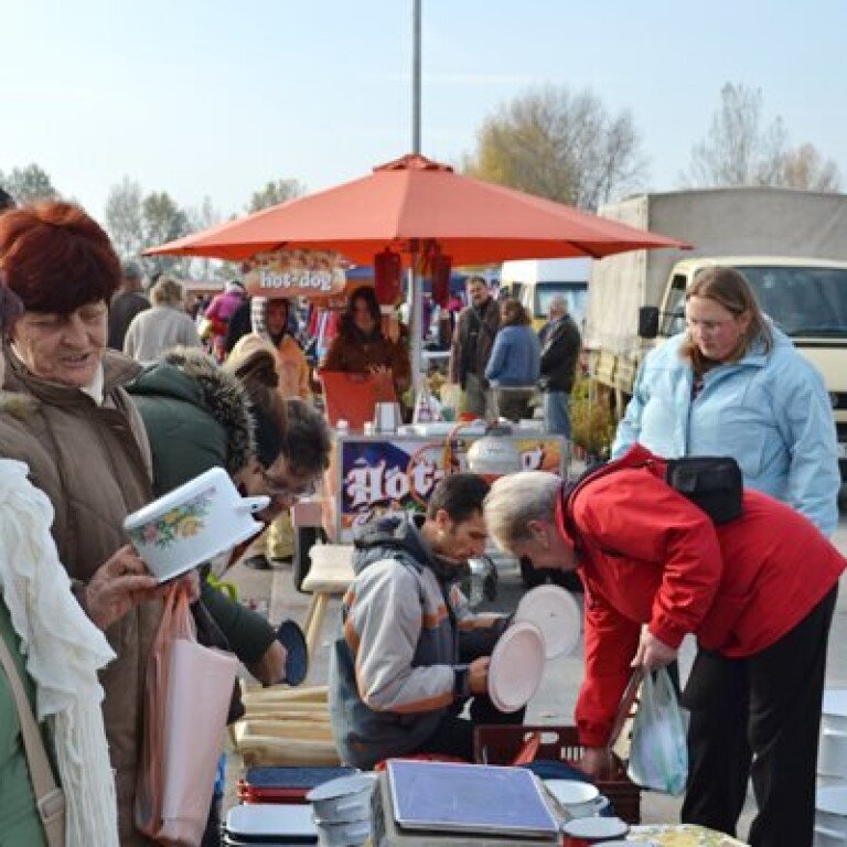 Országos Kirakodó és Állatvásár Mórahalmon!