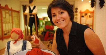 PaprikaMolnár: Paprika Malom és Múzeum